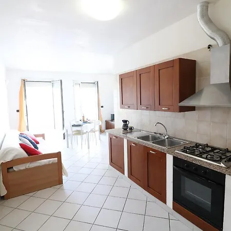 Casa Vanessa Modern One-bedroom With Sea View In *