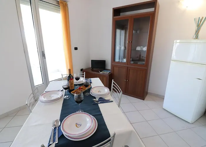 Casa Vanessa Modern One-bedroom With Sea View In *