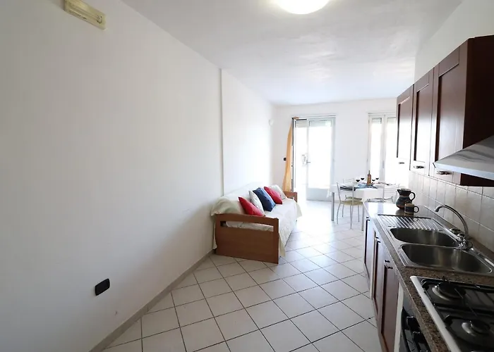 בית נופש Casa Vanessa Modern One-bedroom With Sea View In אוטרנטו