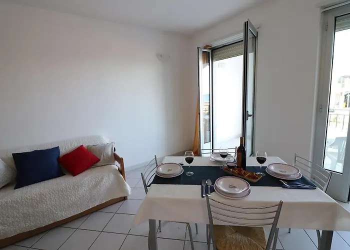 Casa Vanessa Modern One-bedroom With Sea View In *