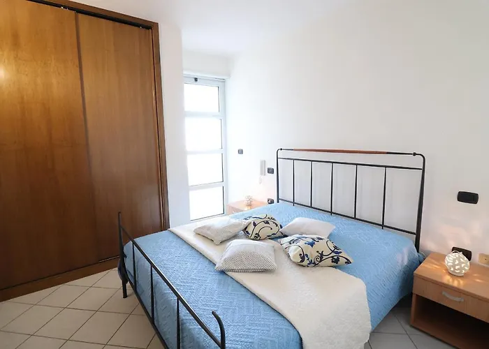 Casa Vanessa Modern One-bedroom With Sea View In *