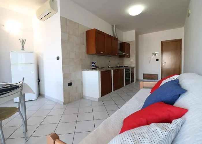 別荘 Casa Vanessa Modern One-bedroom With Sea View In オートラント